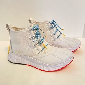 Sorel Women's Out N About III Classic Waterproof Boots White Size 6